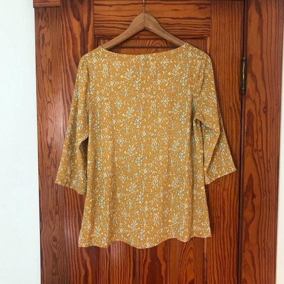 Silky yellow Anthropologie blouse - Picture 2 of 6